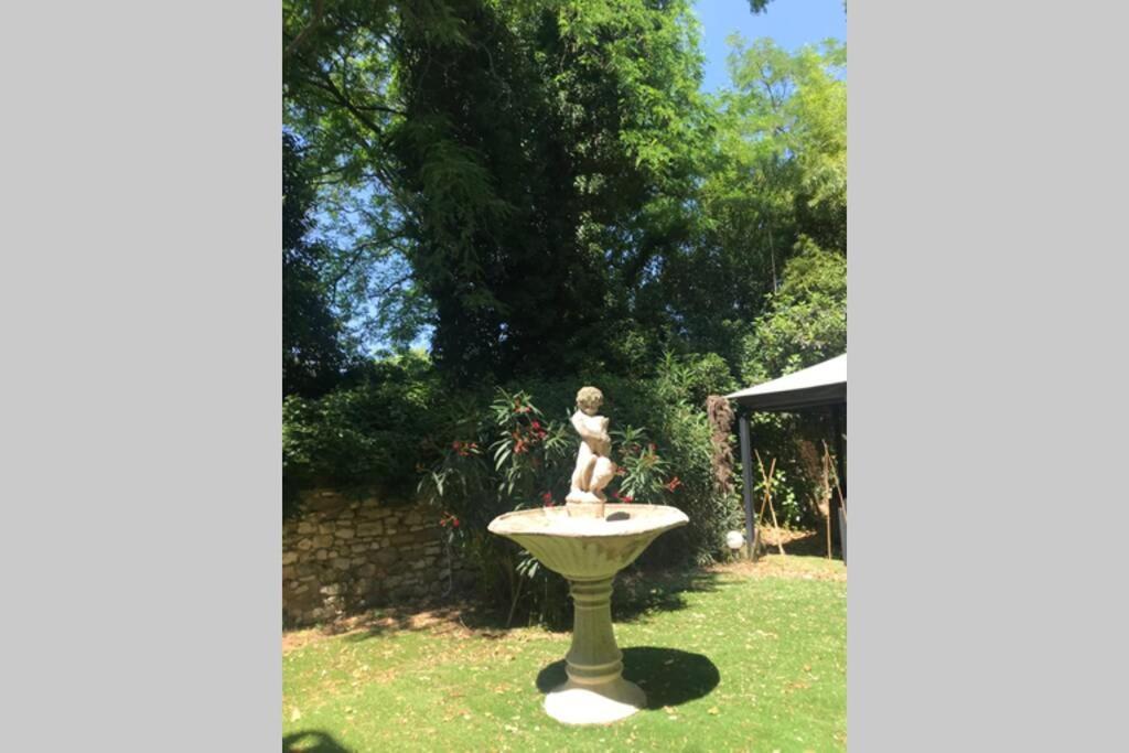 Le Jardin Leilighet Aix-en-Provence Eksteriør bilde